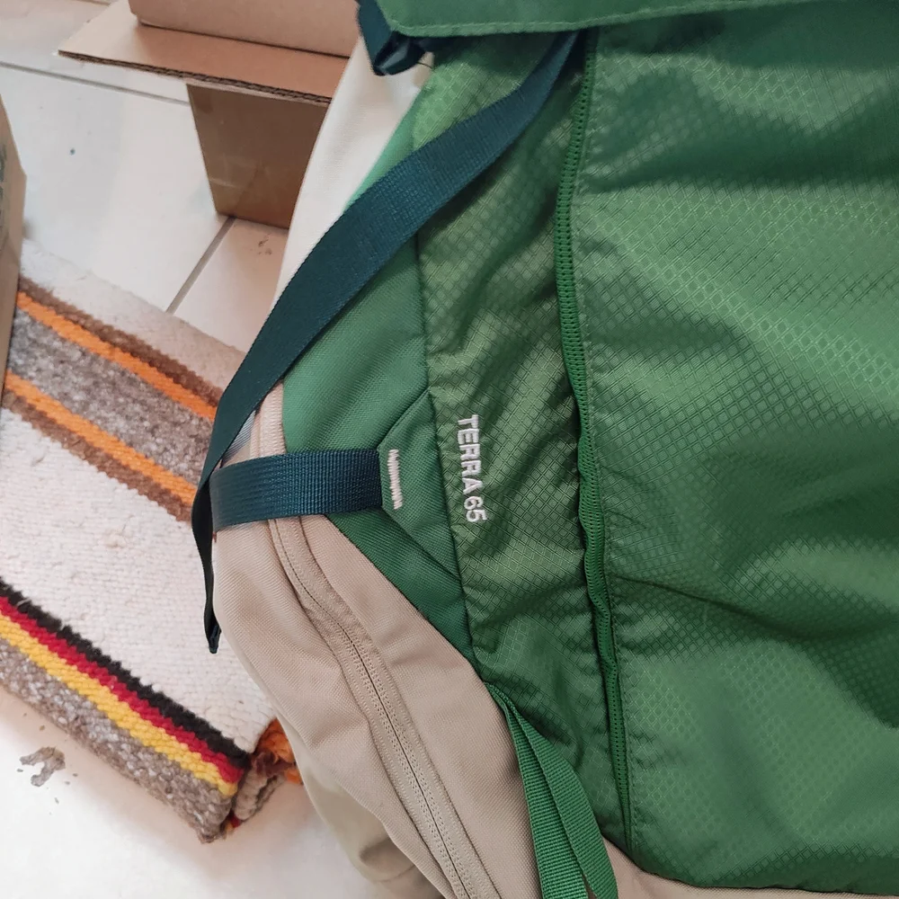 The North Face Green and Tan Hiking Backpack - Picture 2 of 6